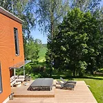 - Unique With Jacuzzi, Close To Golf Вилла *