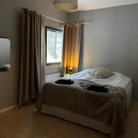 - Unique With Jacuzzi, Close To Golf *
